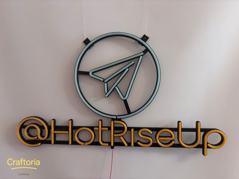 Неонова вивіска HotRiseUp 700x405 Комбінований HOT-700x405-КОМ фото