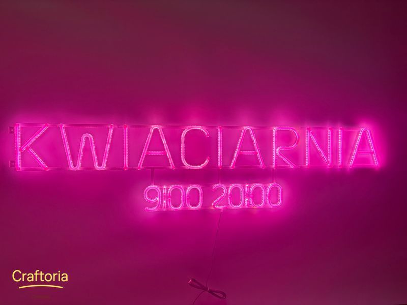 Неоновая вывеска Kwiaciarnia 1200x275 Розовый KWI-1200x275-РОЖ фото